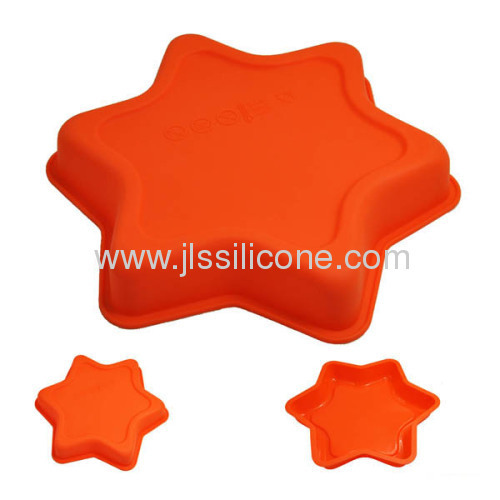 silicone cake and muffin bake pan with pentacle shaped