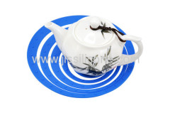 Round heat insulation silicone cup mat in various colors
