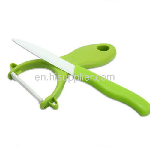 Ceramic kitchen knife for paring