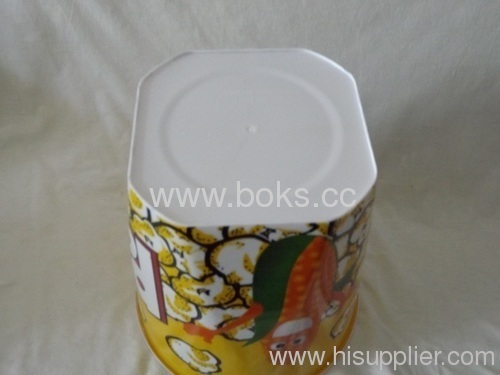 customized Square bottom Plastic Popcorn Cup