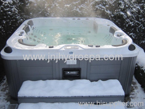 6 persons outdoor whirlpool spa