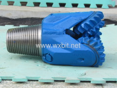 Rocking steel tooth tricone drilling tools for oilfiled