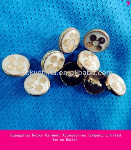 2013 GuangZhou custom Sewing Button