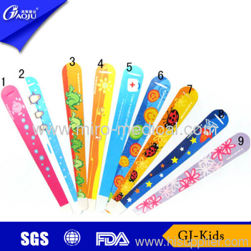 Colorful school paper wristband