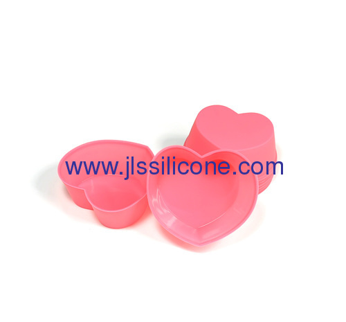 Mini heart shaped silicone cake molds