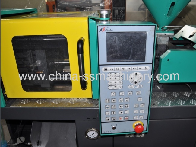 Hot sale small injection moulding machine