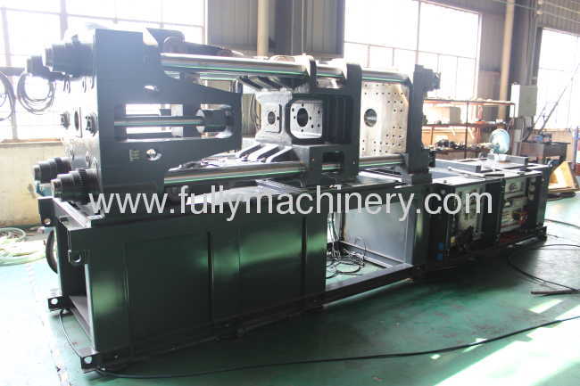 SERVO ENERGY SAVING injection molding machine