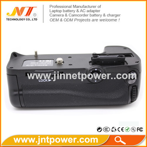 Multi-Power Battery Grip MB-D11 for Nikon D7000 Digital Camera