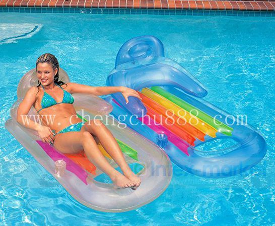 Inflatable Beach Mattress with Handle