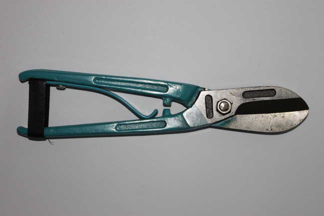 British Type Iron Scissors