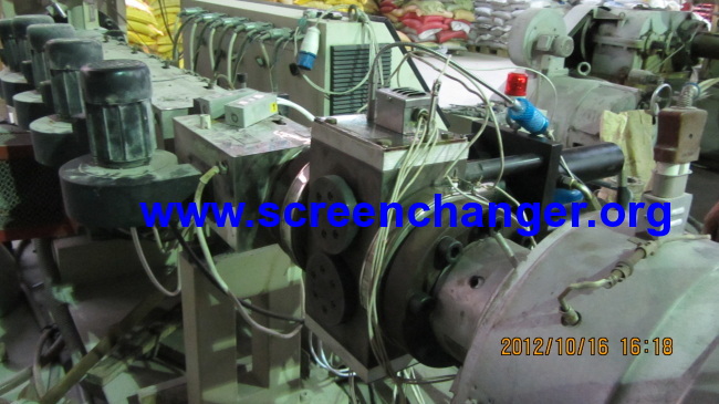 double pillar double channel hydraulic screen changer