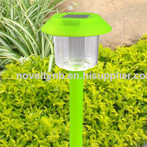 Green solar garden light