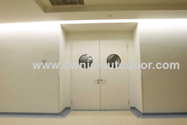 Manual Swing Door (Double open)