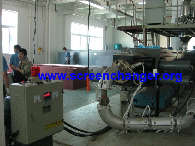 Double pillar screen changer/hydraulicfilter for extrusion lines