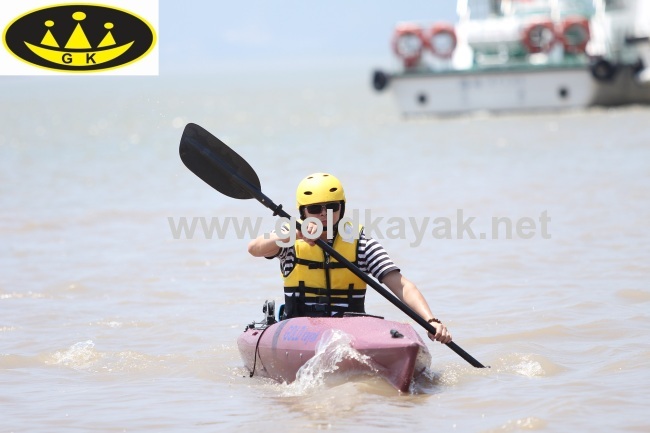 single sit in touring kayak with PE material