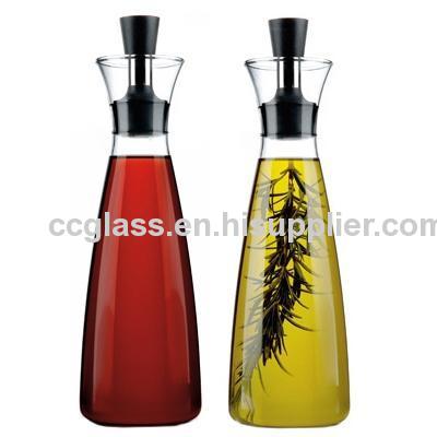 Elegant Hand Made Borosilicate Glass Carafe