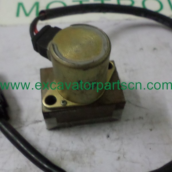 EXCAVATORPC200-7702-21-57400/57500/55901 PUMP SOLENOID VALVE