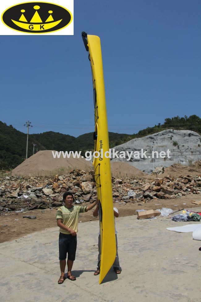 sea kayak with PE material