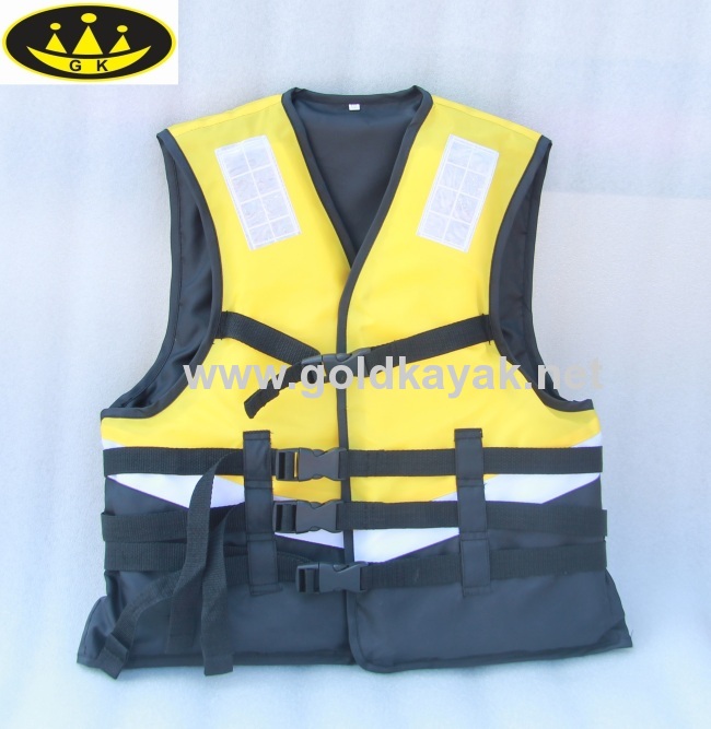 life jaket for kayak and other water sports