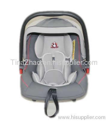 Infant car seats with ECE R44/04 certificate