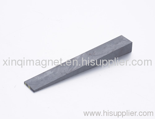 Ferrite triangle shape of motor magnets