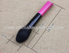 Professional Makeup Highlighting Brush