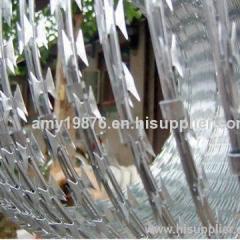 Razor Barbed Wire for Security Use, Electro-galvanized/Hot-dip Galvanized, Zinc