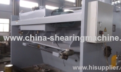 QC11Y-16x2500 banco de metal cizalla cutting machine