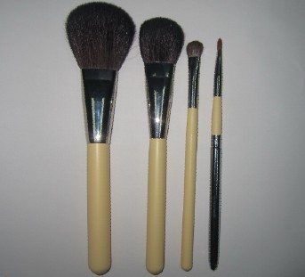 BR-S119 Round Cosmetic brush set