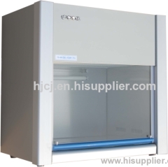 Class 100 Laminar flow cabinet