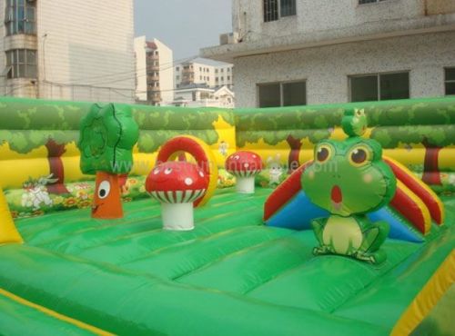 Commercial Inflatable Jungle Bounce For Toddler