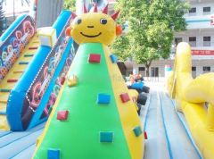 Giant Inflatable Robot Amusement Park