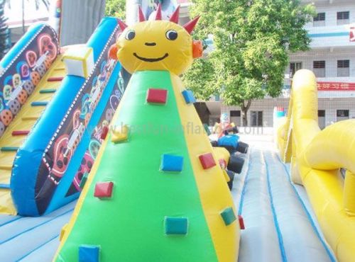 Giant Inflatable Robot Amusement Park