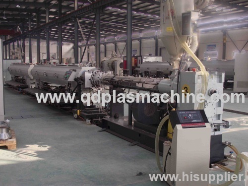 PE plastic pipe extrusion line