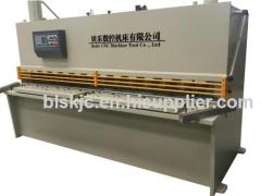 Small pendulum shearing machine