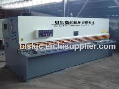 CNC pendulum shearing machine model