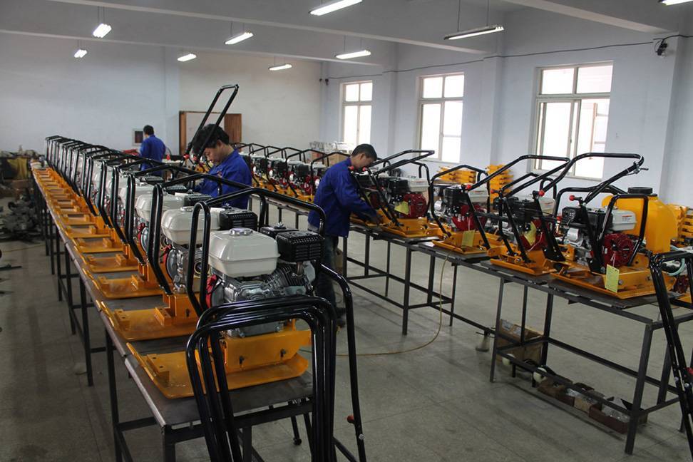 Assembling Line ( Plate Compactor)