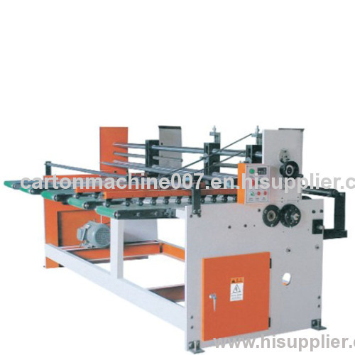Automatic corrugated cardboard feeding machine