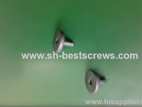 Large pan head six-lobe screw special fasteners