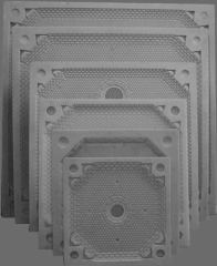 Replaceable membrane filter plate, low contamination and durable
