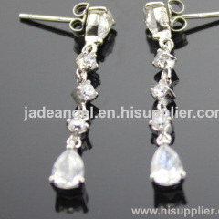 sterling silver jewelry,925 silver earring .clear cubic zircon earrings