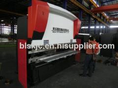 WC67Y two-cylinder hydraulic sheet metal bending machine