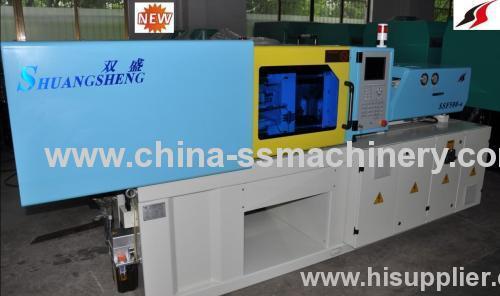 Closed loop small injection molding machine