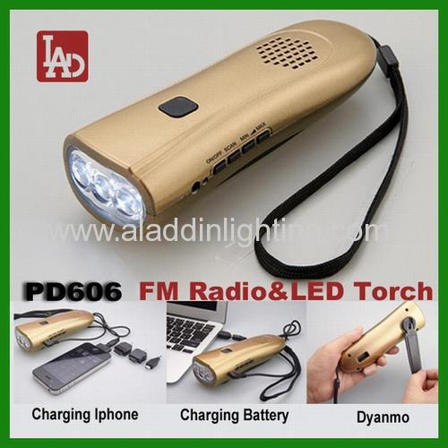 Crank dynamo powered FM radio torch for smart phone