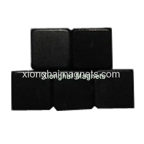 China supplier Grade N45 EpoxyRare Earth Neodymium Block Magnets size:4X4X4mm for sale