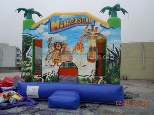 Madagascar Inflatable Bouncy Castle Moonwalk Pillow Bouncer