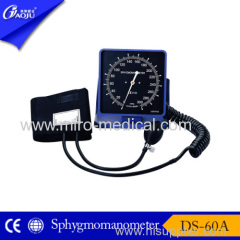 Desk type aneroid sphygmomanometer