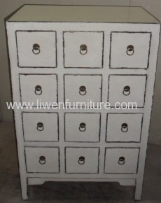 antique white medicine cabinet