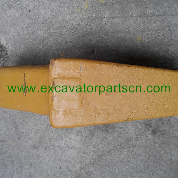 PC200 bucket teeth ,undercarriage parts for excavator