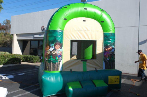 Inflatable Diego And Dora Air House